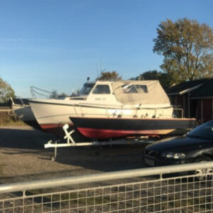 AVI 23 - Solid og velbygget motorbåd